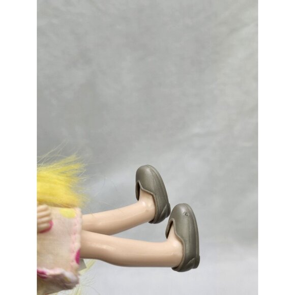 Strawberry Shortcake Lemon Meringue Doll 6" - Picture 5 of 6